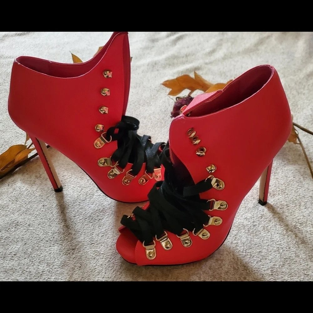 Privileged Demeter Lace Up Pink heels - Picture 8 of 9